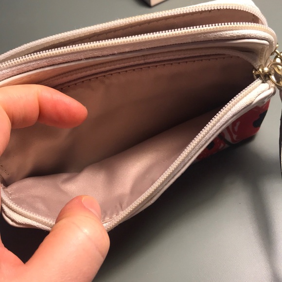 Coach satin poppy wristlet - Picture 3 of 7